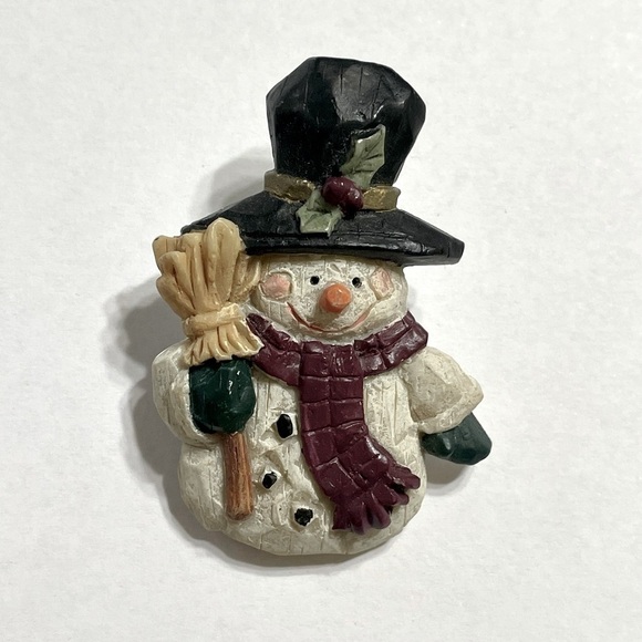 Vintage Snowman Pin - Picture 6 of 6